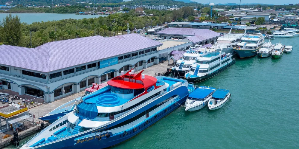 Andaman Wave Master · Phuket - Koh Lanta Speedboat Ticket (안다만웨이브 · 푸켓 ↔ 꼬 란타 스피드보트 티켓) - รูปภาพ 4