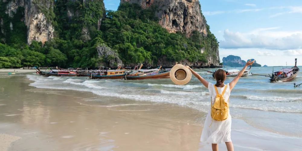 Andaman Wave Master · Phuket - Railay / Aonang / Krabi Speedboat Ticket (안다만웨이브 · 푸켓 ↔ 라일레이 · 아오낭 · 끄라비 스피드보트 티켓) - 이미지 2