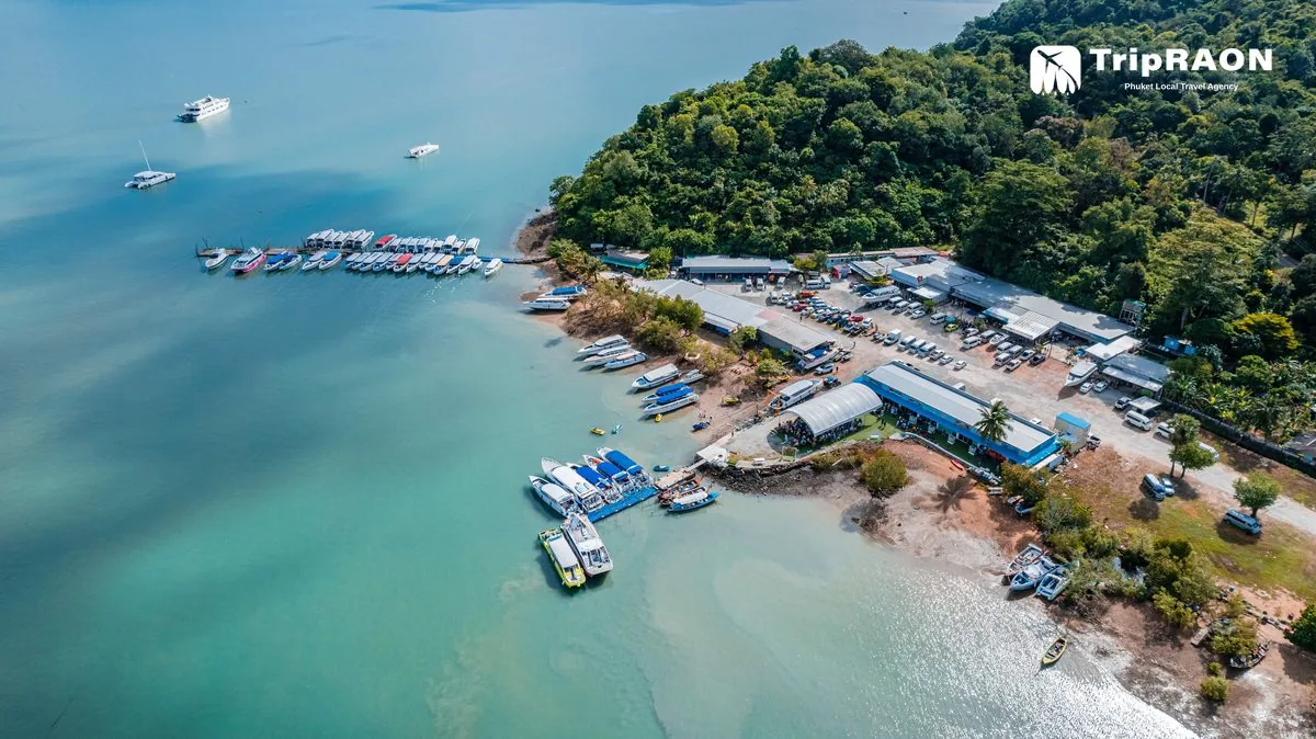 ท่าเรือ Sea Star ที่ AA Marina, Laem Nga (ย่านรัษฎา)